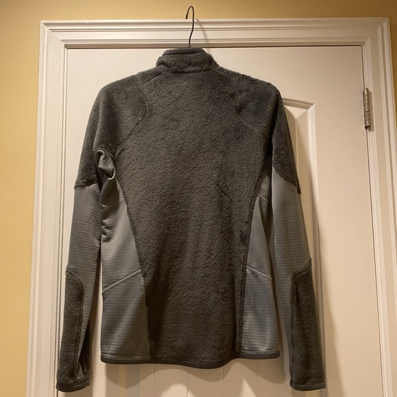 Patagonia R Fleece - Picture 2 of 8